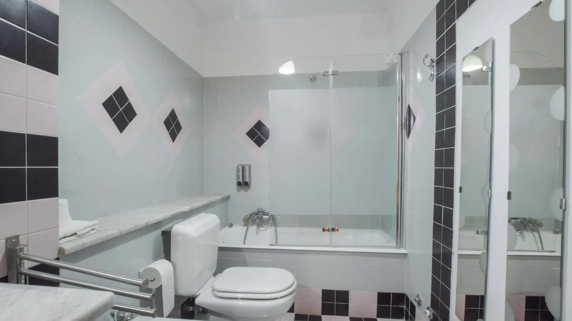 Cozy Apartment In Giardini Naxos With Wifi 0*,